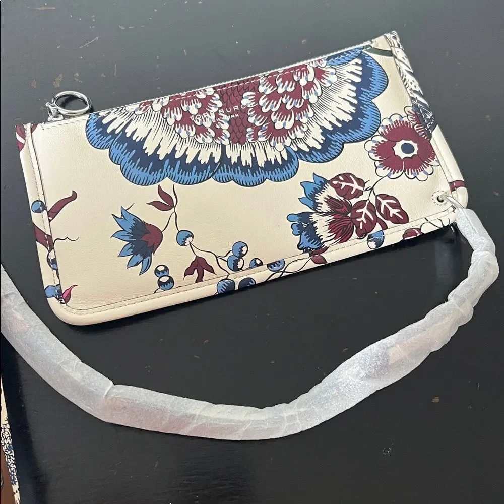 NWOT Tory Burch Rory Printed Tote in 